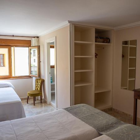 Pension San Jorge นูเอวา เด ยาเนส ภายนอก รูปภาพ