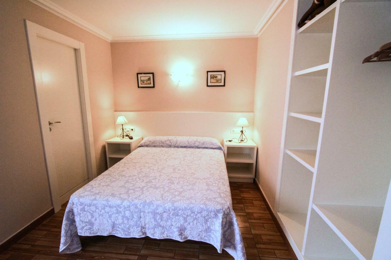 Pension San Jorge นูเอวา เด ยาเนส ภายนอก รูปภาพ